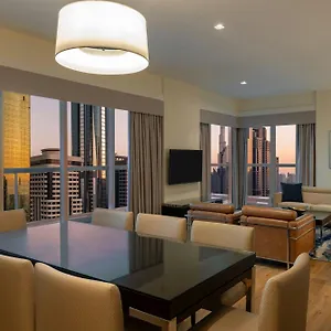 Отель Four Points By Sheraton Sheikh Zayed Road, Дубай